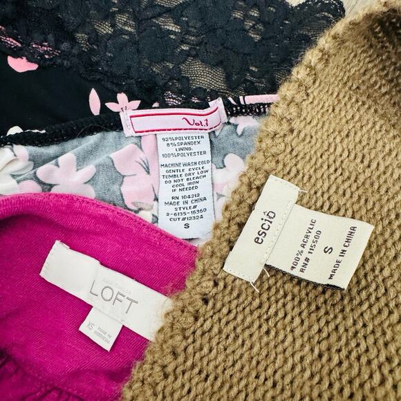 Lot Of 3 Soft Romantic Cozy Chic Shirts Womens Size S - Picture 5 of 6